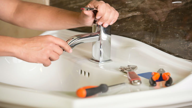 Handling Plumbing Disasters Any time Day or Night