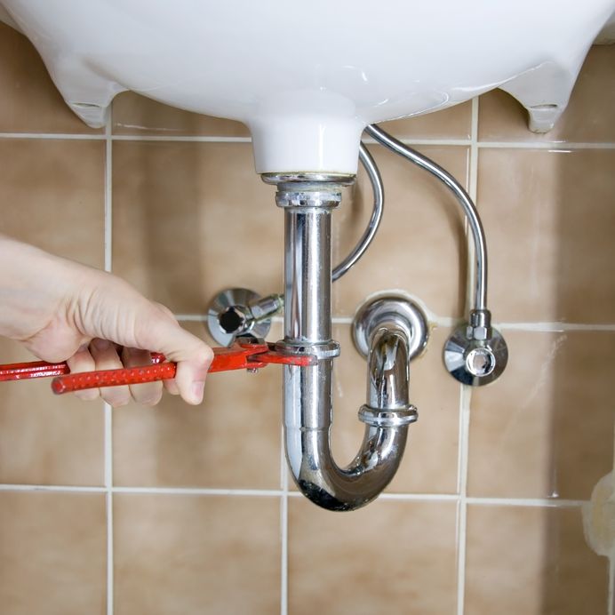 Getting Emergency Plumbing Services for Your Home in California